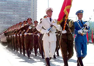 Des soldats chinois défilent à Minsk