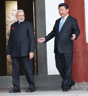 Narendra Modi, Premier ministre indien et Xi Jinping, Président chinois. 