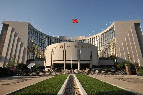La Chine réduit le taux de réserves obligatoires des banques