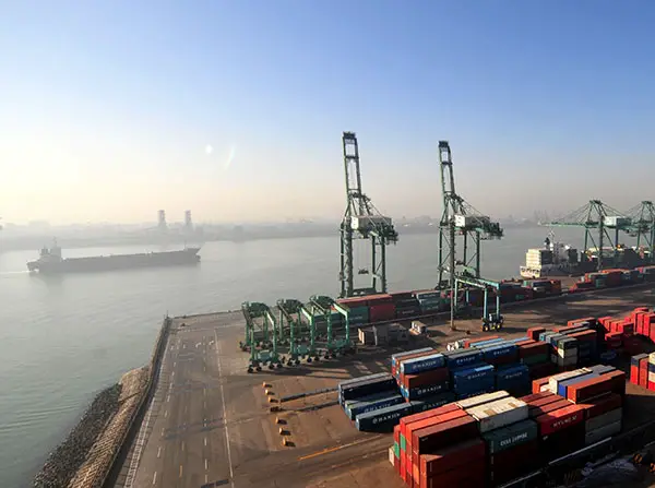 Dalian Port Corp construit la plus grande zone franche d’Afrique