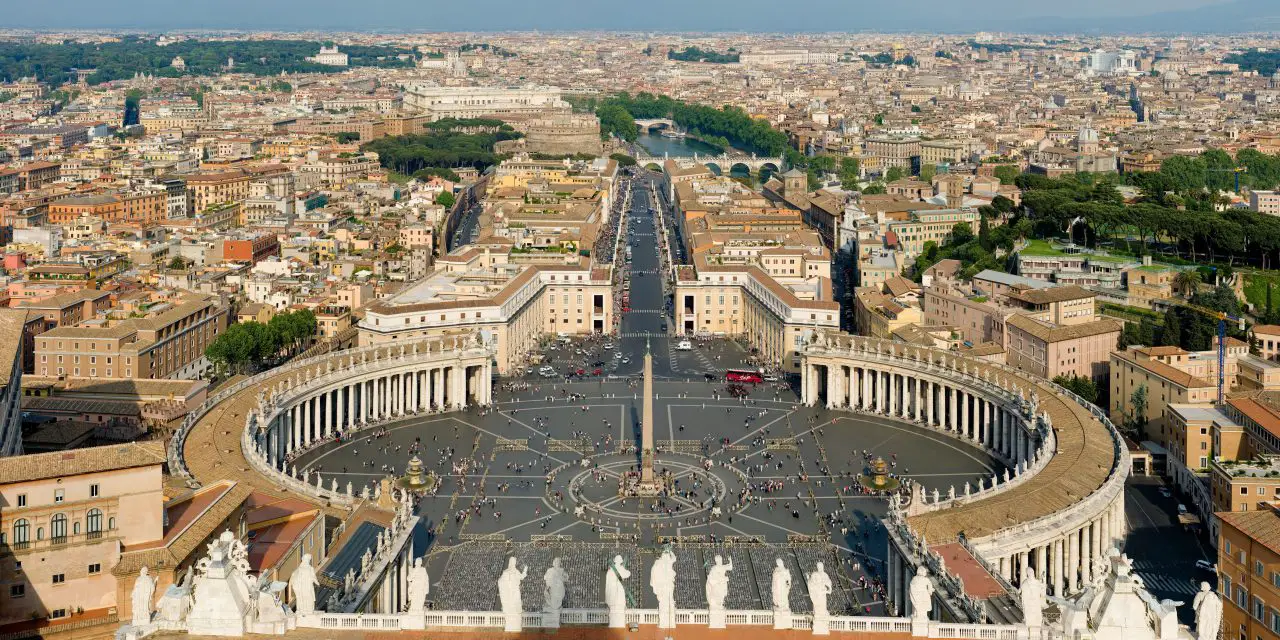 Dialogue maintenu avec le Vatican
