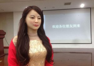Jia Jia, premier robot interactif. 