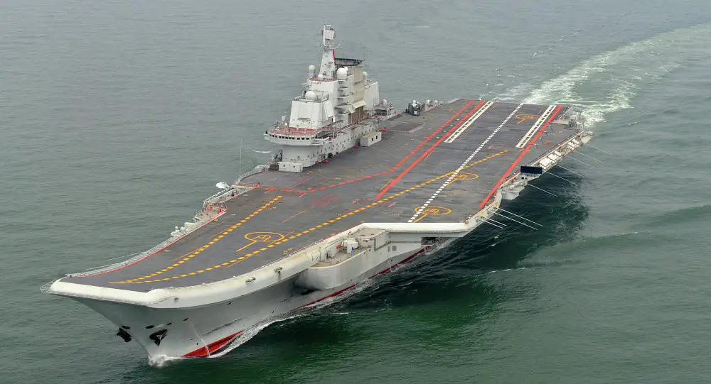 Le porte-avions chinois Shandong dans le détroit de Taiwan, selon Taipei