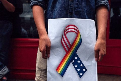 La Gay Pride se transforme en rassemblement pour la démocratie