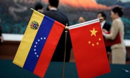 Pas de contact entre Beijing et le président autoproclamé Juan Guaido