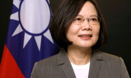 La Chine menace de riposter si McCarthy rencontre la présidente de Taïwan