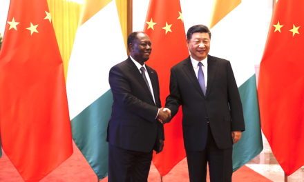 Alassane Ouattara s’entretient avec Xi Jinping