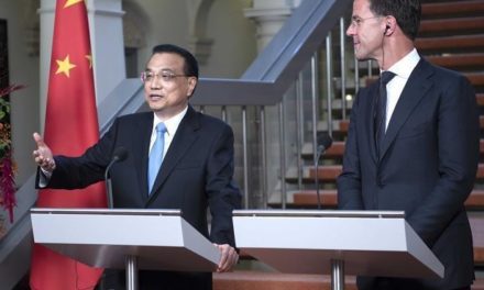 Li Keqiang souhaite une union pour « protéger » le libre-échange
