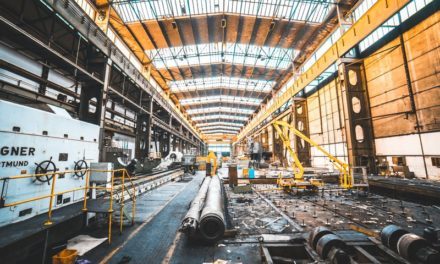 Les bénéfices industriels de la Chine tombent en avril au milieu des bordures Covid-19