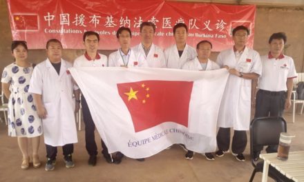 Burkina: des médecins chinois au chevet des malades de Mankoula