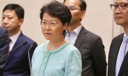 Carrie Lam tient à intégrer Hong Kong au plan de développement national