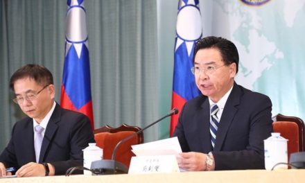 La Chine assimile le ministre des Affaires étrangères de Taïwan à une mouche «stridente»