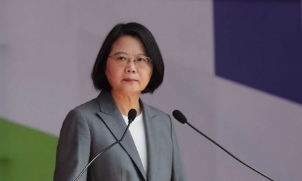 Tsai Ing-wen a déclaré au Pape François qu’une guerre avec la Chine n’est pas une option