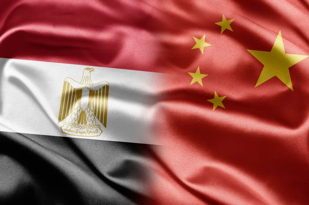 Xi Jinping dit vouloir travailler avec l’Égypte pour stabiliser le Proche-Orient