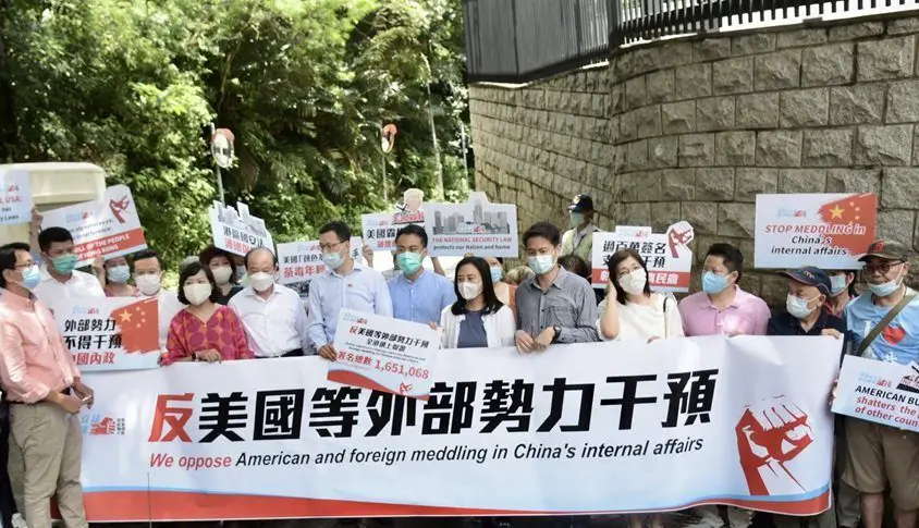 1,65 million de hongkongais signent une pétition contre l’ingérence américaine