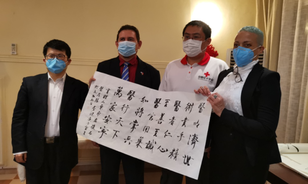 Des médecins chinois et cubains mutualisent leurs expériences