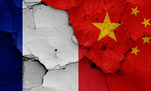 Tian’anmen : passe d’arme entre la Chine et la France