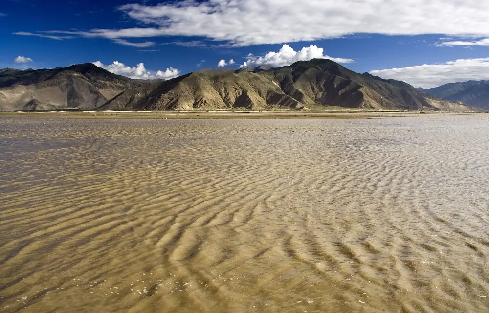 La Chine va construire un barrage hydroélectrique au Tibet