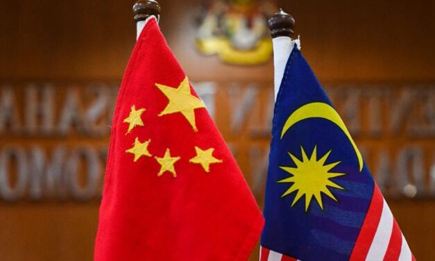 Le vol militaire au large de la Malaisie était un «entraînement de routine» selon la Chine