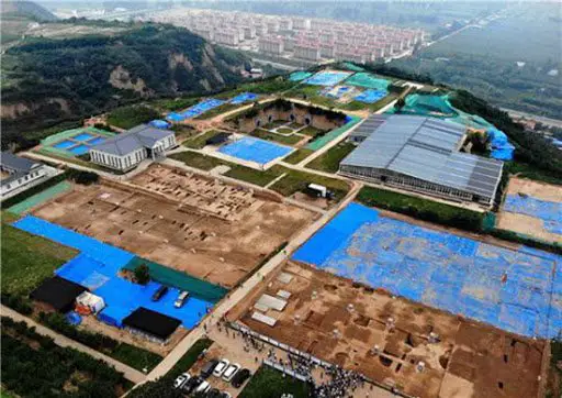 Le plus ancien palais de Chine découvert dans le Henan