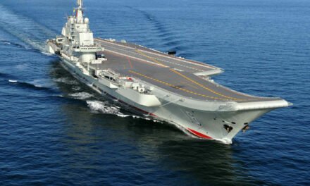 Un porte-avions chinois effectue des exercices près de Taïwan dans un contexte de tension