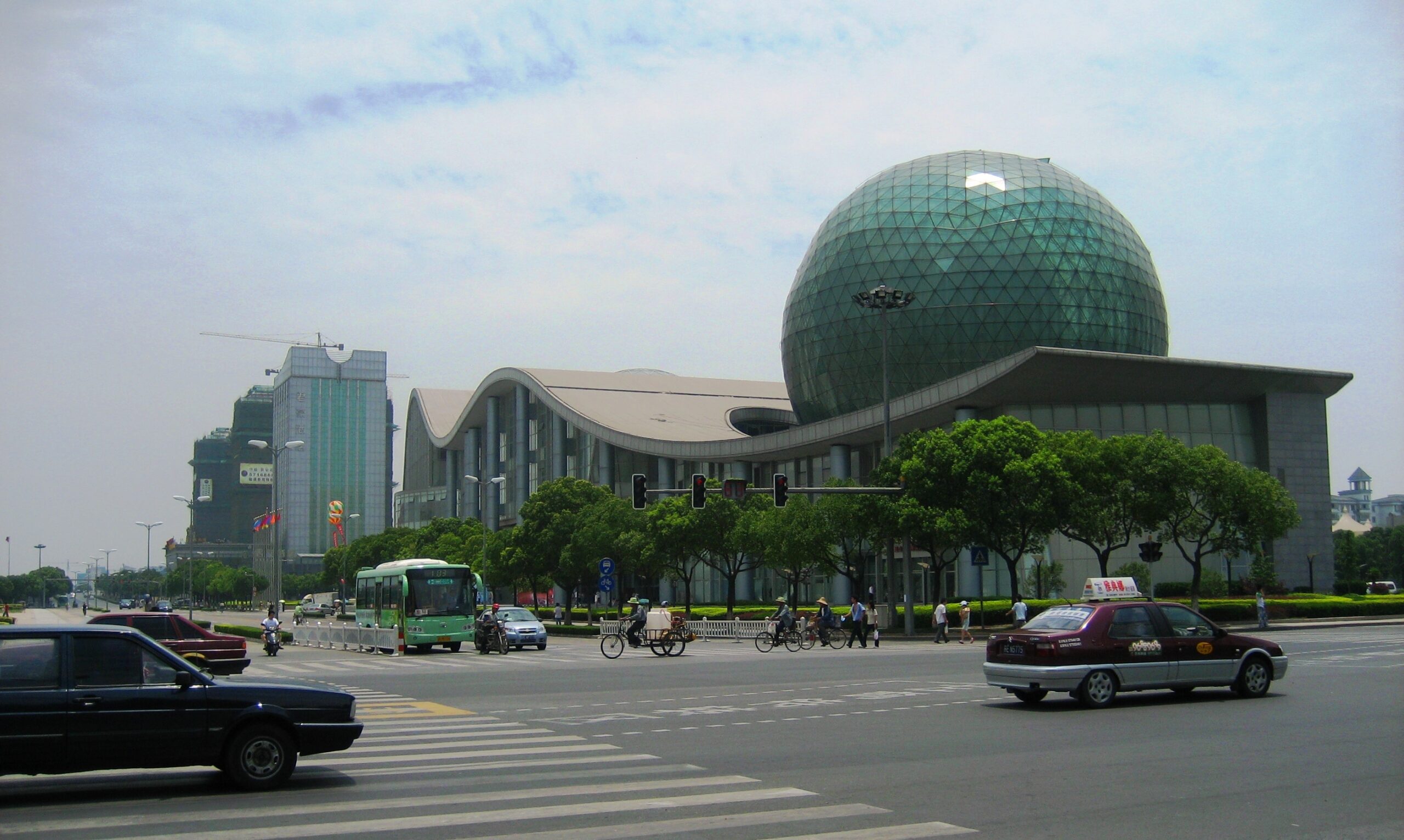 La ville de Kunshan accélère le développement des industries émergentes