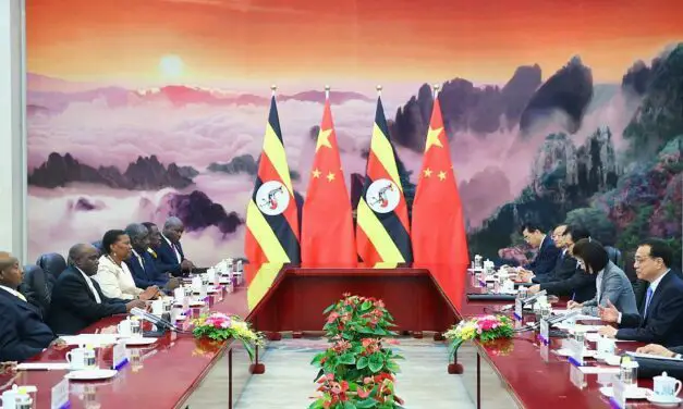 Les prêts de la Chine pointés du doigt en Ouganda