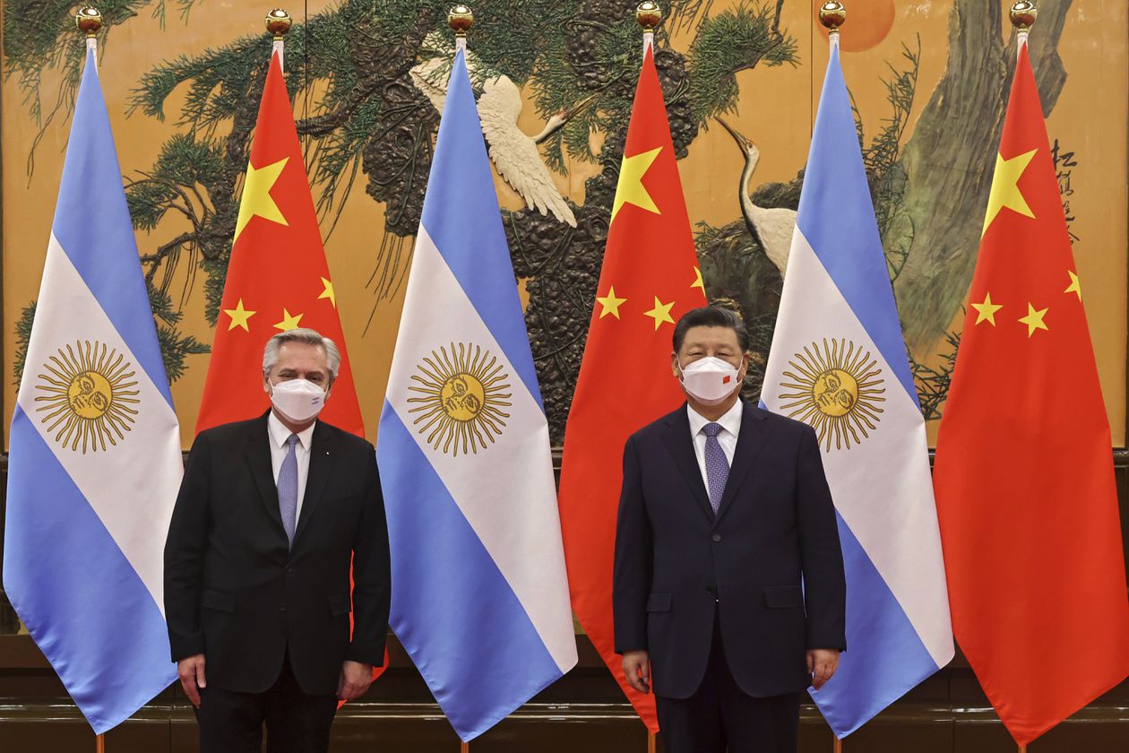 Xi Jinping rencontre ses homologues kirghiz, polonais, singapourien et argentin