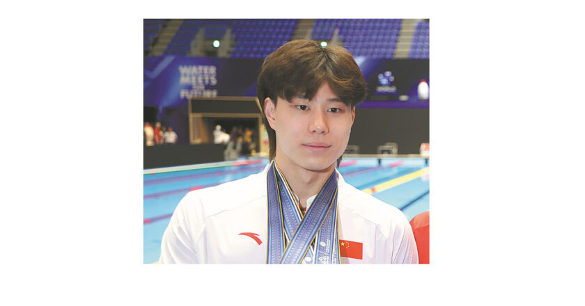 Qin Haiyang remporte l’or du 200 m brasse masculin aux Championnats du monde de natation
